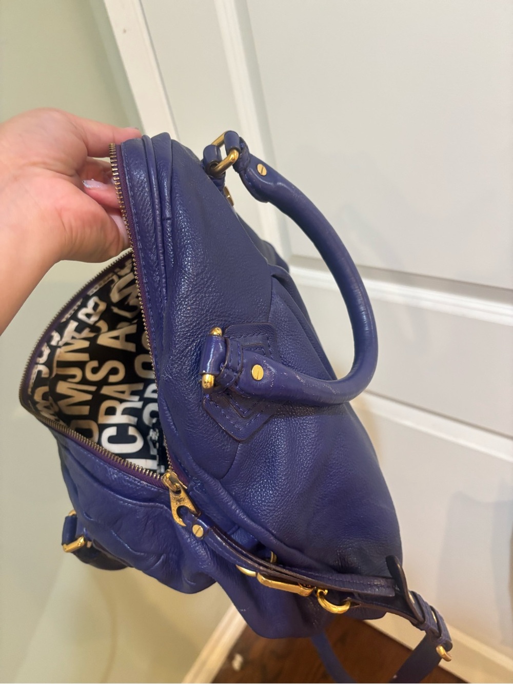 Marc by Marc Jacobs Aiden bag in purple - Picture 12 of 13